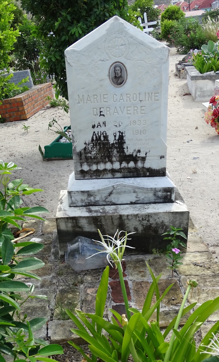 DERAVERE Marie Caroline.JPG